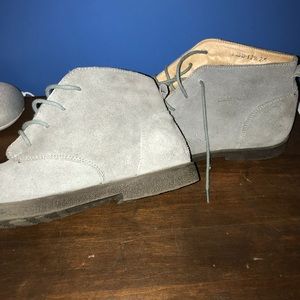 Men’s Fur-Lined Suede Chukka Boots